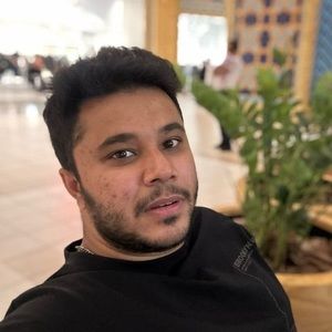 Meet your Posher, Usama